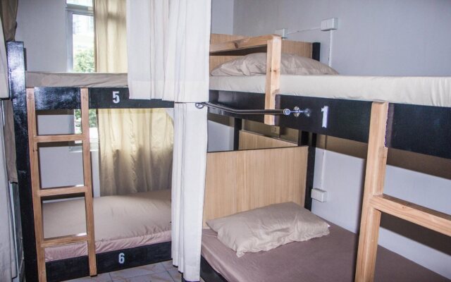Bunks Hostel