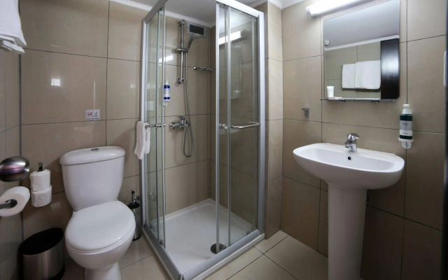Les Palmiers Beach Hotel