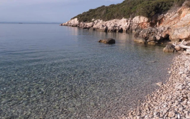 Moja posebna kuća na osami kraj mora