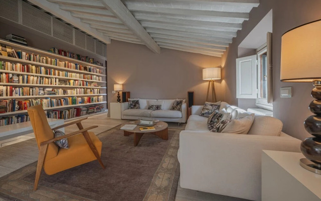 ApartmentsFlorence-Florentine Penthouse