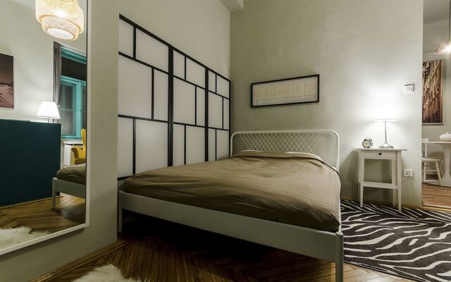 Saffron Apartment