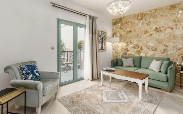 Meydani Suites