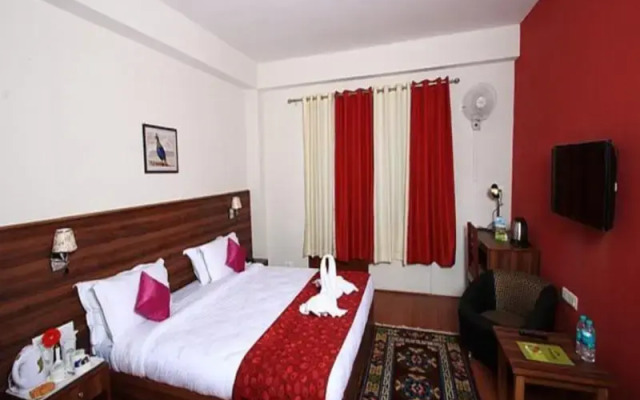 Hotel Shumbuk Homes