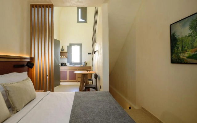 Alleys All-Suite Hotel & Spa