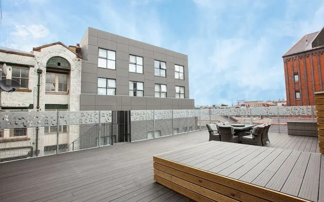 SGT Pepper’s Apartments