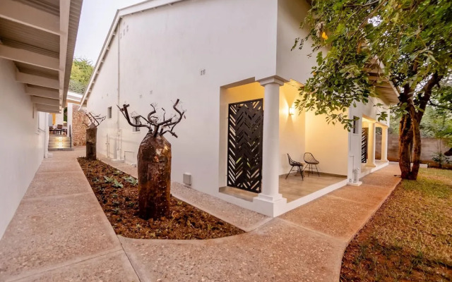 Nkosi Guest Lodge