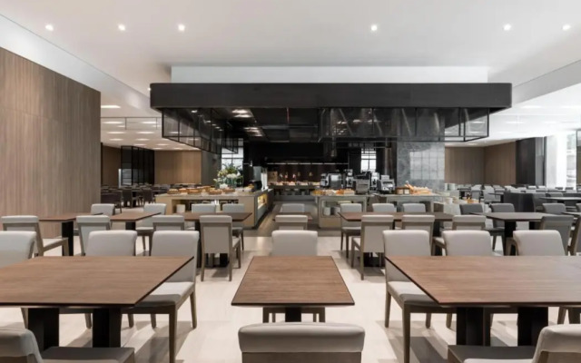 Lakeshore Hotel Tainan