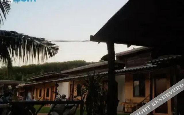 Sakai Bungalows