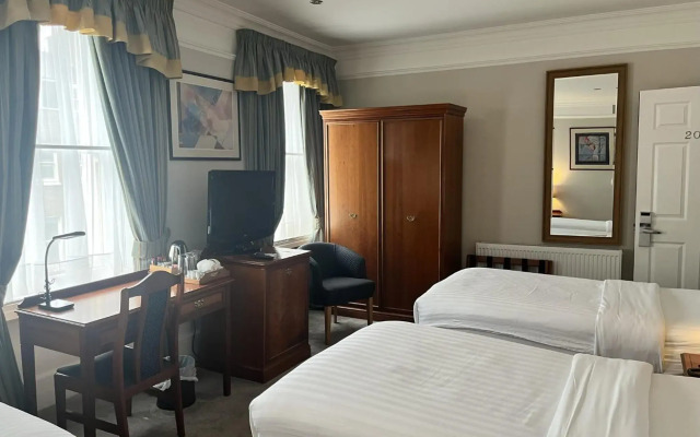Staunton Hotel