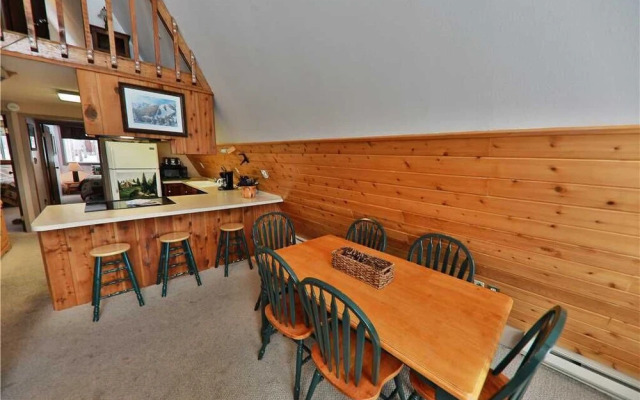 Mary Jane Chalet - 5 Br Chalet