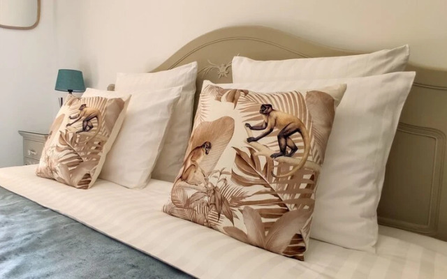 Loup Castel Boutique Hotel B&B