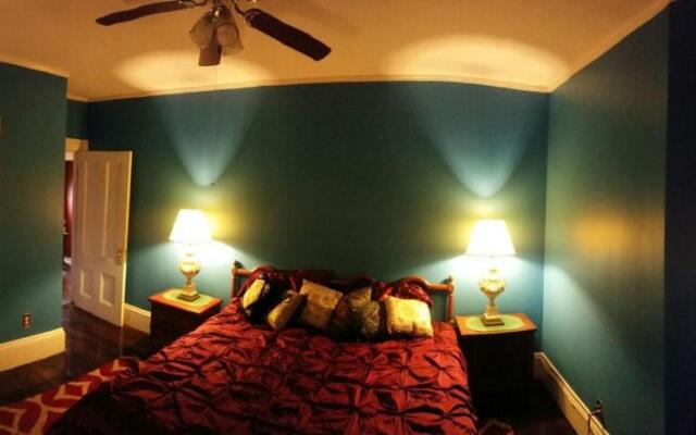 Château sur Mer Bed & Breakfast