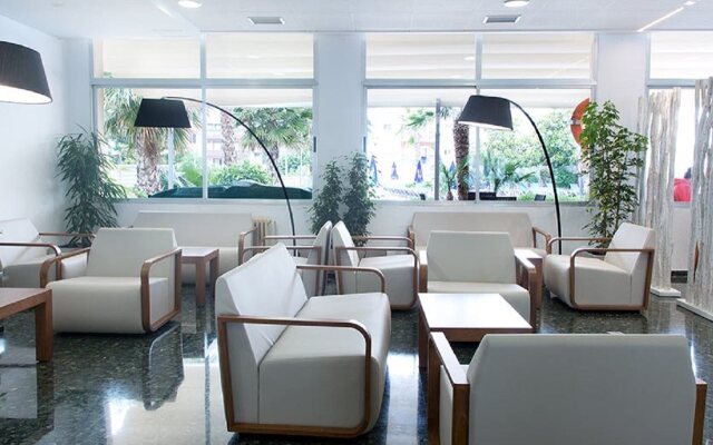 Hotel GHT Oasis Tossa & Spa