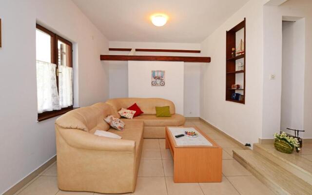 Apartments Tena