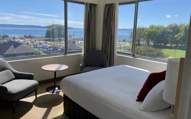 Novotel Rotorua Lakeside