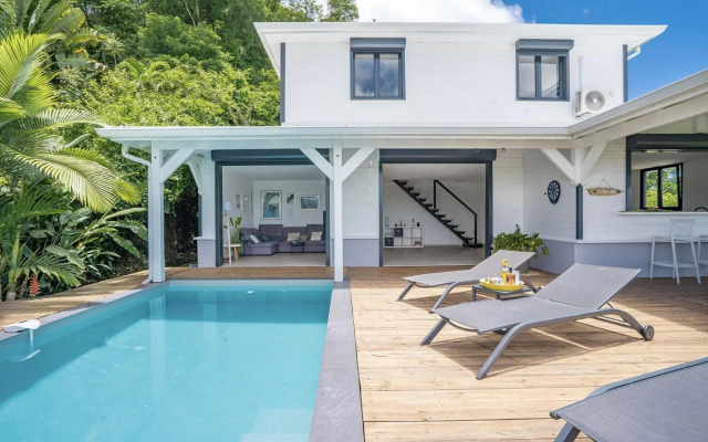 Villa Lanati, 4 ch avec piscine & vue campagne