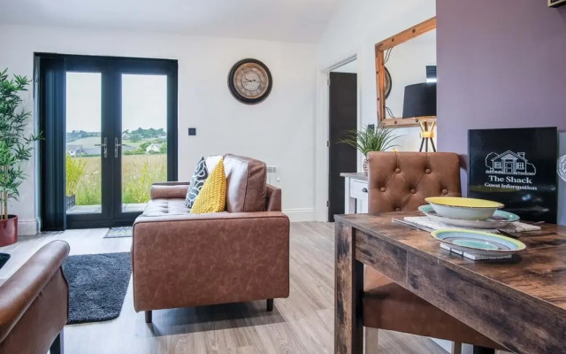 The Shack - 1 Bedroom - Cosheston