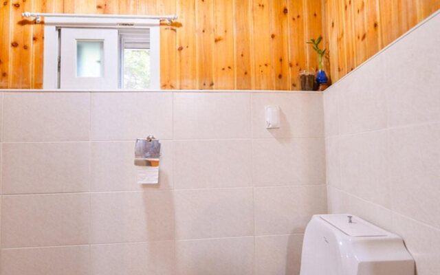 Jeonju Golmokgil Guesthouse