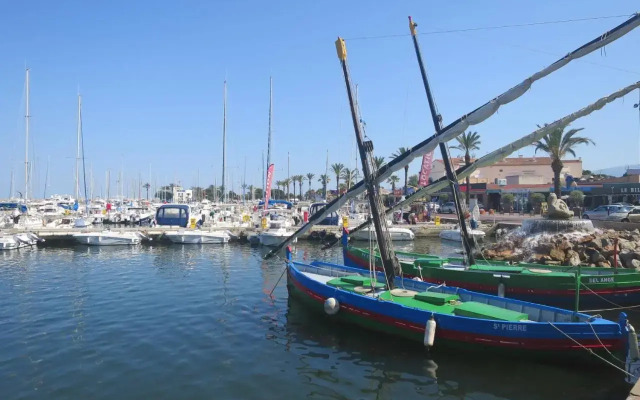 Studio Marina Village-6