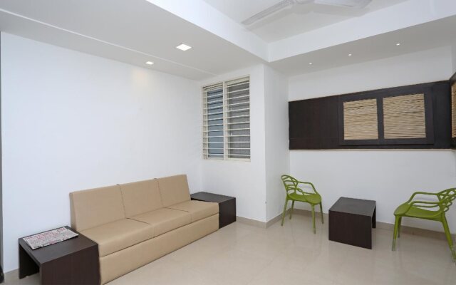 OYO 26640 Flagship Konark Green