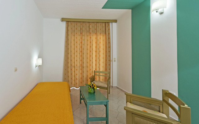 Trianta Hotel Apartments