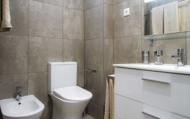 Liiiving in Porto - Downtown Delight Apartments