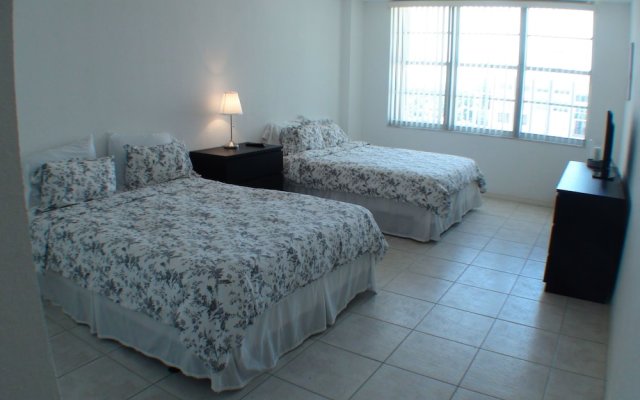 Pavillon 2 Br Condo With Terrace On Miami Beach Rsm 42058