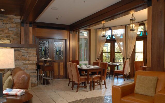 Ermitage du Lac - Les Suites Tremblant