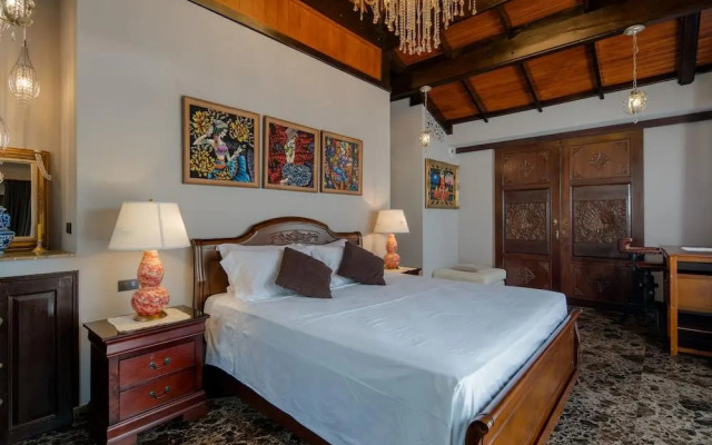 Classy 4-BR Seaview Villa at Surin Beach