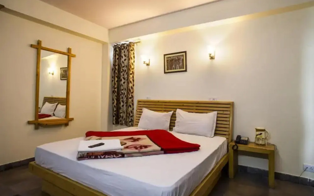 Hotel Aangan Regency