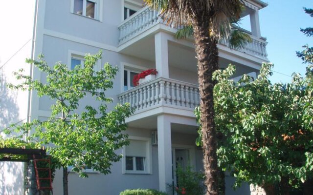 Apartments Bistrović
