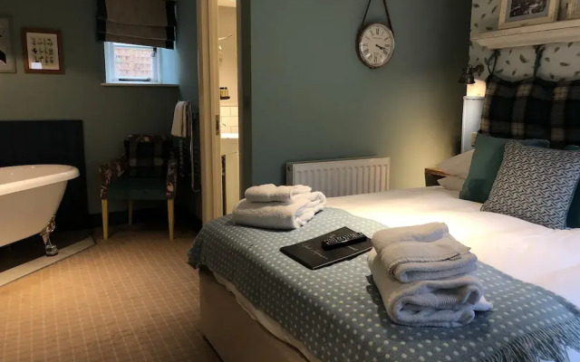 The Golden Pheasant Hotel