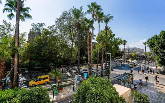 Missafir Modern Flat Near Hadrian s Gate