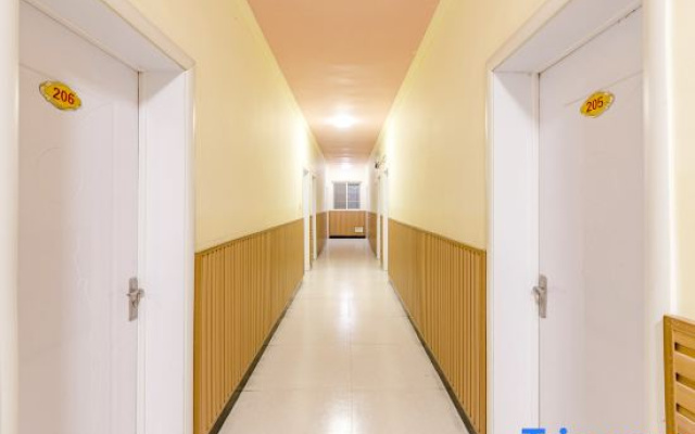 Zhoukou 1258 Hotel
