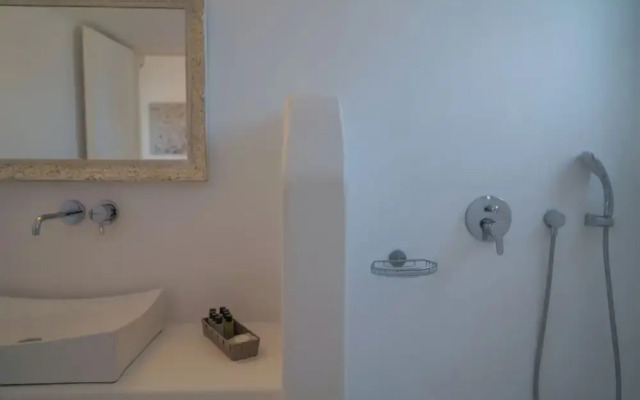 Aether Mykonos 5BR Port View Villa