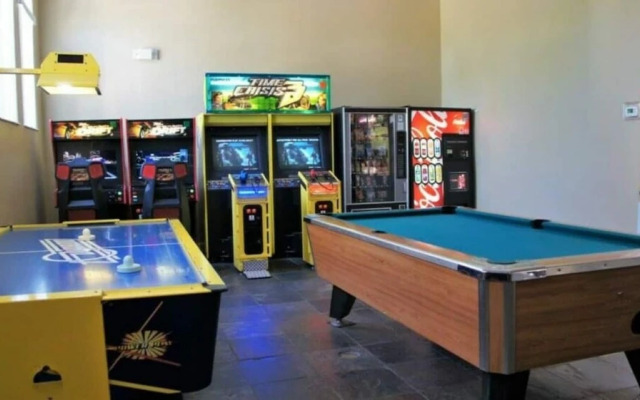 139 Stunning Home Inside Disney Area