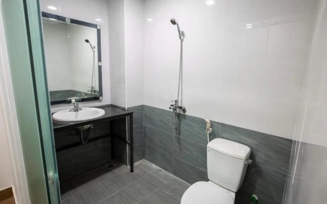 5.T Hostel