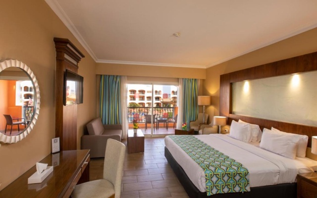 Naama Waves Hotel
