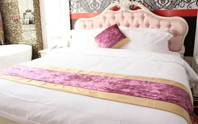 Aiqing Apartment Chain Hotel