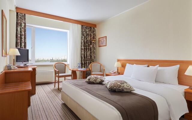 Sigma (Official partner of the Gamma Izmailovo Hotel)