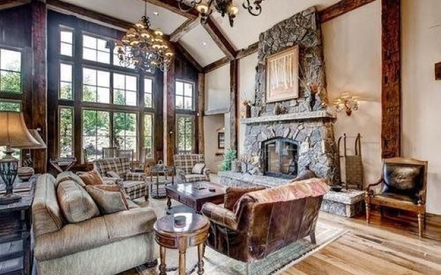 Ski Bridge Lodge by Pinnacle Lodging