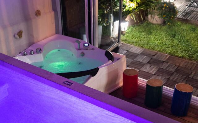 Villa Splantzia-heated Pool-garden-2 min Chania Port
