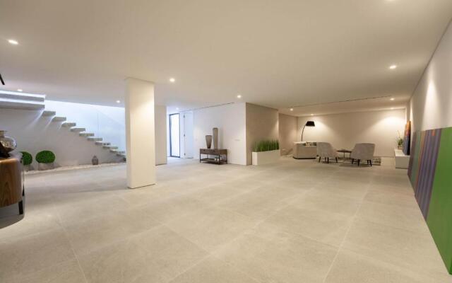 ONE SIX Villa in Vilamoura