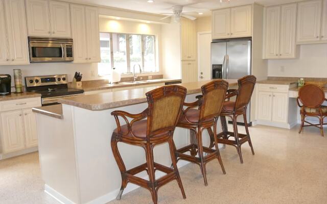 843 Buttonwood Court