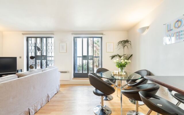 2 Bdr in Kensington E1 by the Residences