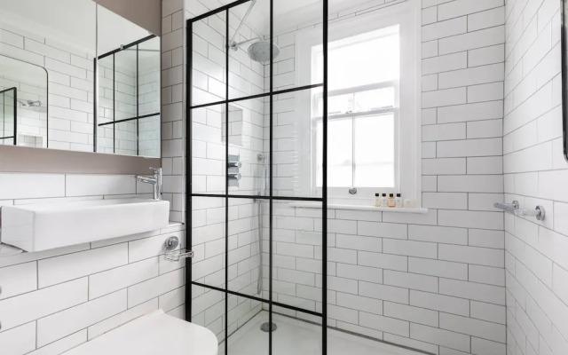 Tetcott Road by Onefinestay