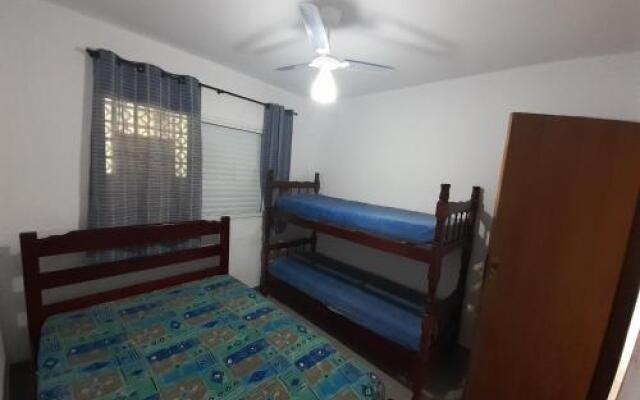 Casa a 80m da Praia das Toninhas