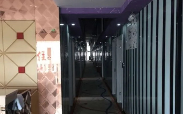 Shanghai Yundong Fashion Hotel