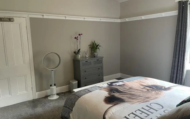 Seaside-scarborough-wifi-parking-petsok-sleeps-7/8