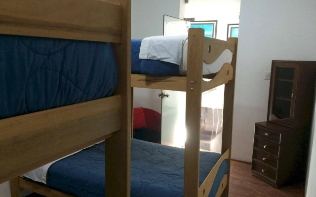 Paipo Bed Breakfast & Surf